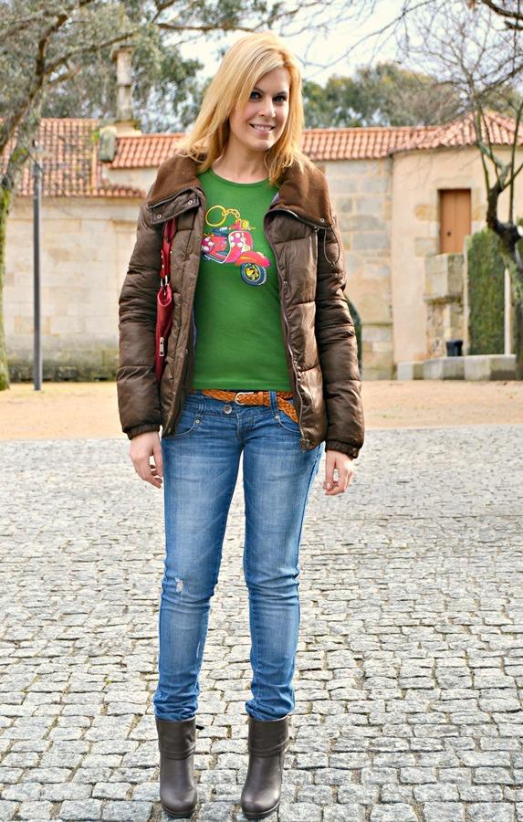 In bike against the wind