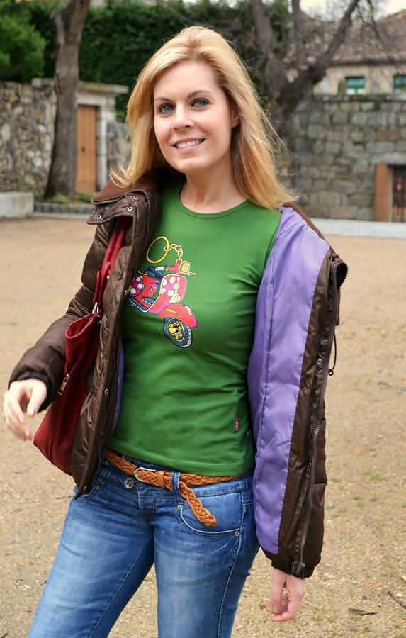 In bike against the wind