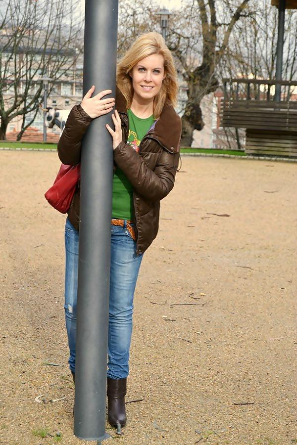 In bike against the wind