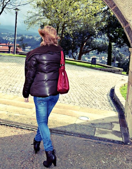 In bike against the wind