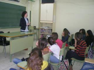 Ana Pomares en el IES San Blas