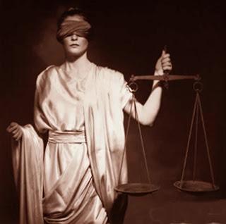 En tiempos de ignominia como ahora