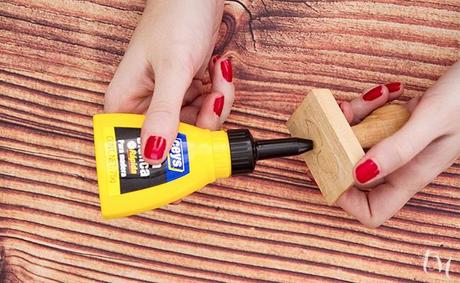 pegando sello Tela estampada con bigotes: Un envoltorio muy original