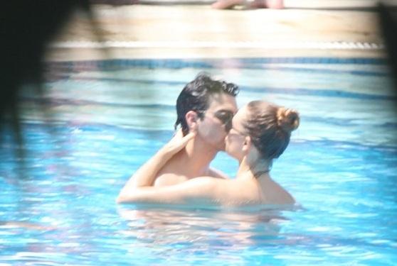 Joe Jonas  muy cariñoso con su novia en Río de Janeiro (FOTOS)