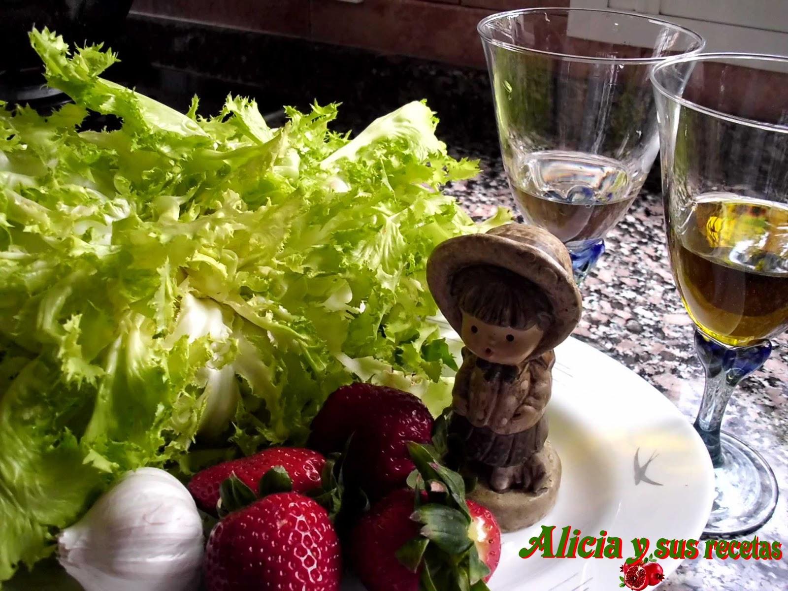 ENSALADA DE ESCAROLA Y FRESONES