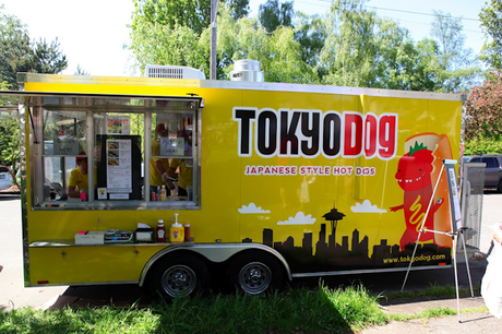 Unas camionetas de comida rotuladas muy curiosas Unas camionetas de comida rotuladas muy curiosas