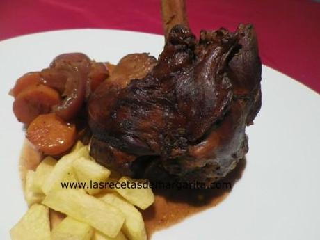 Codillos de cordero estofados