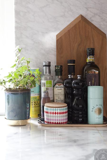 walking closet vestidor decoración suelo de roble espigado sillas de diseño sillas ch 24 silla tonet portavelas metal candelabros decoración diseño oficina en casa muebles de diseño mueble bar decoración mesa tulip lugar trabajo en casa lámparas de diseño lampara arco Hans J. Wegner Carl Hansen sillas ch 24 estilo nórdico estanterías decoración encimera marmol cocina diseño diseño de interiores design letters tazas decorar casas decoración habitaciones infantiles decoración de interiores cocina sin tiradores cocina negra cocina moderna cocina de diseño Carl HansenCH 24 cajas hay blog interiores blog decoración nórdica blog decoración bakers twine alfombras de diseño 