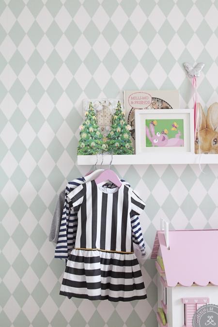 walking closet vestidor decoración suelo de roble espigado sillas de diseño sillas ch 24 silla tonet portavelas metal candelabros decoración diseño oficina en casa muebles de diseño mueble bar decoración mesa tulip lugar trabajo en casa lámparas de diseño lampara arco Hans J. Wegner Carl Hansen sillas ch 24 estilo nórdico estanterías decoración encimera marmol cocina diseño diseño de interiores design letters tazas decorar casas decoración habitaciones infantiles decoración de interiores cocina sin tiradores cocina negra cocina moderna cocina de diseño Carl HansenCH 24 cajas hay blog interiores blog decoración nórdica blog decoración bakers twine alfombras de diseño 