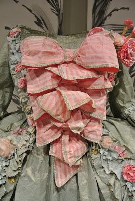 Inspiración: Vestidos de papel en D.C.