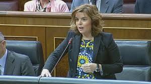 Y LOS POLÍTICOS A LO SUYO