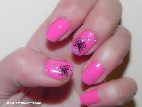 Una placa, cinco manicuras: Hoy, m76