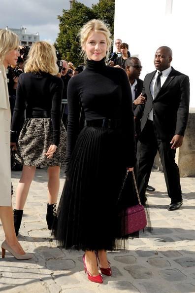 Black look Black look