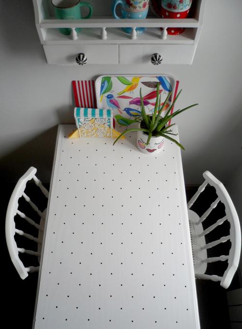 OPERACIÓN MAKEOVER Nº6: LA MESA DE LA COCINA