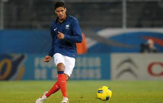 Varane esta vez sí. Convocatoria de Francia para jugar contra Georgia y España