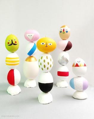 Escultura con huevos