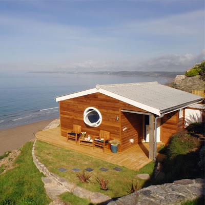 Casa Minima sobre el Mar