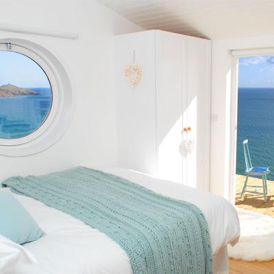 Casa Minima sobre el Mar