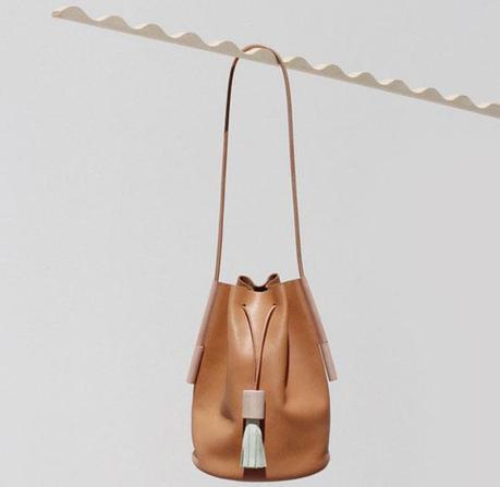 Los bolsos enganchan Los bolsos enganchan