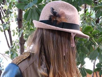 Same Style: saharian jacket