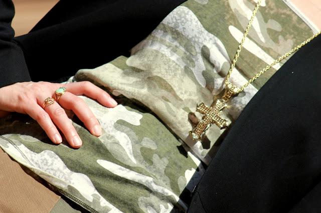 Look military safari