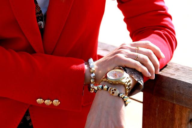 Red blazer on a day at the beach