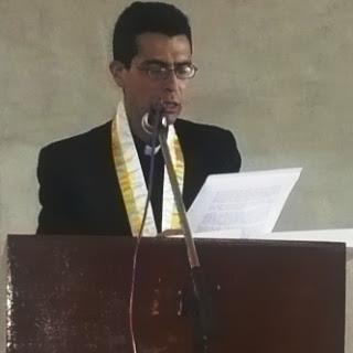 INAUGURACIÓN DEL CURSO ACADÉMICO EN LA FACULTAD DE TEOLOGÍA , PONTIFICIA Y CIVIL DE LIMA. SU RECTOR, P. CARLOS ROSELL HABLA DEL PAPA DE LA FE