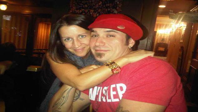 Padres de Bieber viajan a España para ayudarlo