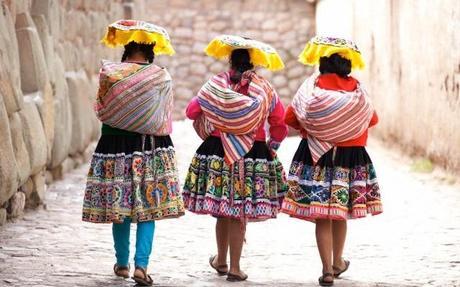 Peruanas vestimenta tradicional
