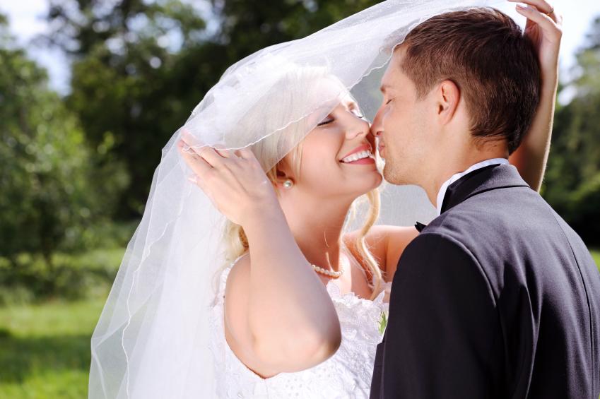 MAQUILLAJE PARA LAS NOVIAS 2013