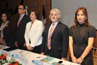 Vamos a leer para crecer y abrir esperanzas.