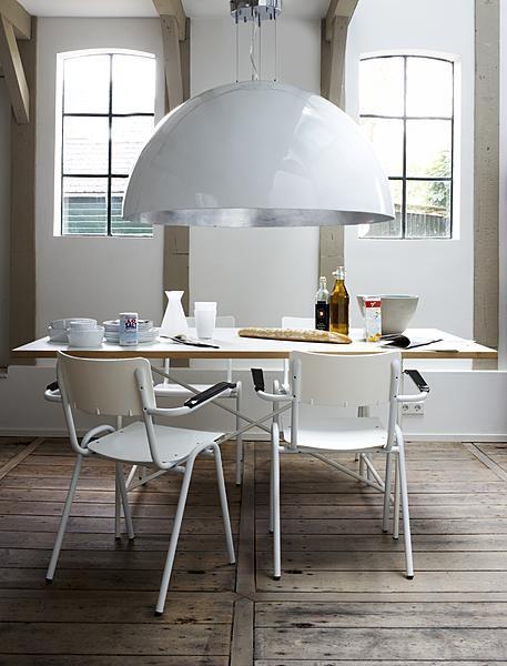 DECORAR CON SILLAS DEL COLE