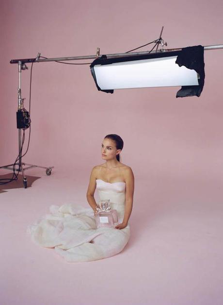 Natalie Portman lives 'La vie en rose' in the new Miss Dior ad