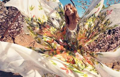 Anna Selezneva Stuns para Blumarine Spring 2013