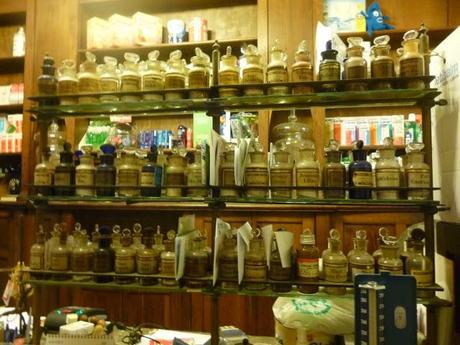 BARCELONA, FARMACIA MAS i DOCAMPO ,CARRER DEL CARME , Nº 23...6-03-2013...