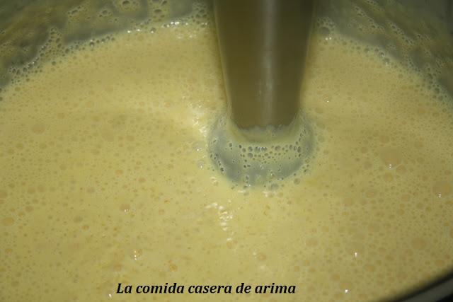 Arroz con leche al azafrán.