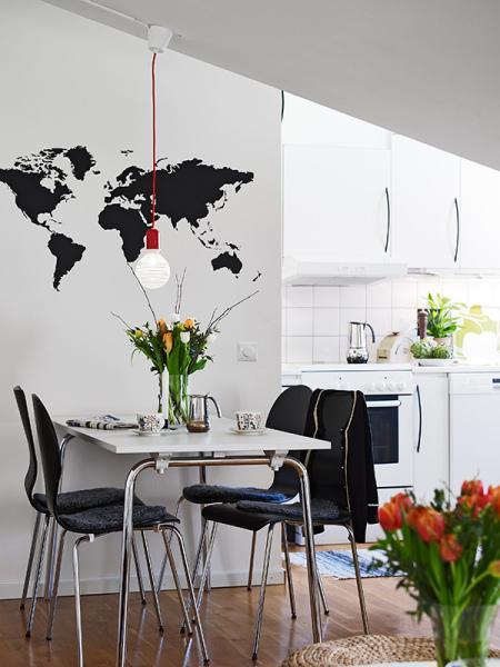 Buhardilla diáfana de 59 m² suelo de parquet de roble muebles de diseño interiores áticos abuhardillados estilo nórdico diseño buhardilla decoración nórdica decoración diáfana decoración buhardilla decoración áticos cocinas blancas cocina abierta salón blog decoración nórdica
