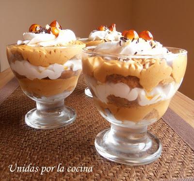 Postre de Dulce de Leche y Avellanas en copa