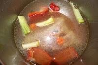 Sopa de Pollo express con Fideos y Huevo