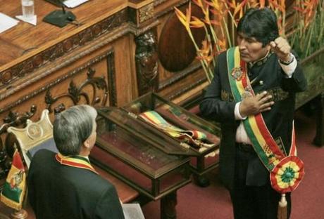 La Reelección Presidencial de Evo Morales en Bolivia (2010 - 2013)