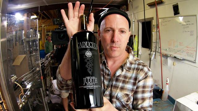 Blood into Wine: Maynard James Keenan, el vinicultor