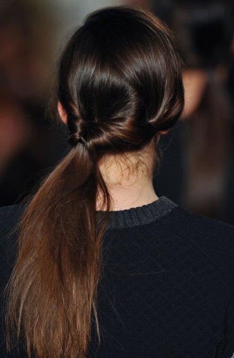 Five looped ponytails seen on fashion shows