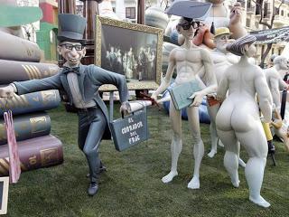 Valencia arde en fallas.