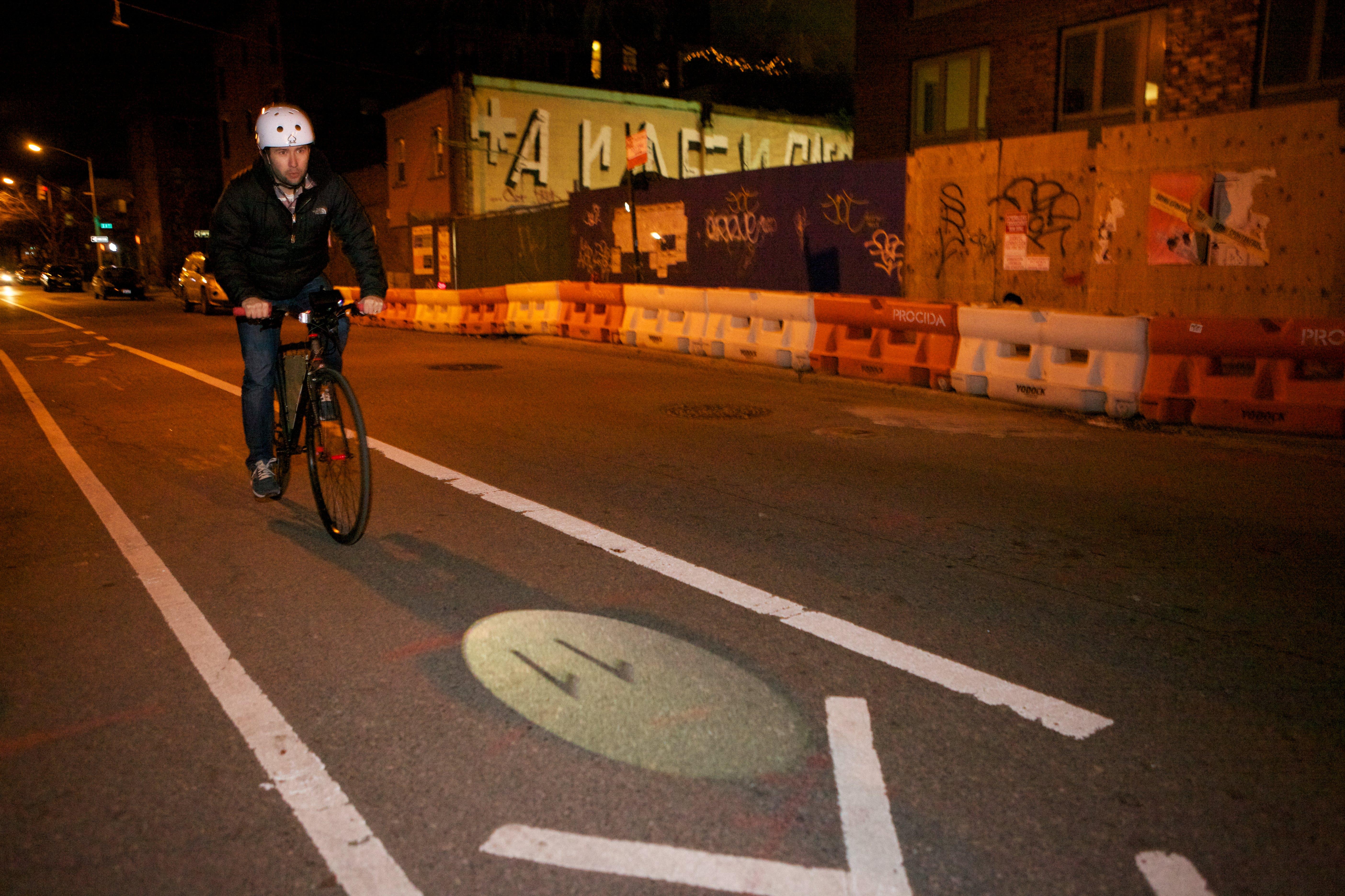 Bici que proyecta tu velocidad en la carretera