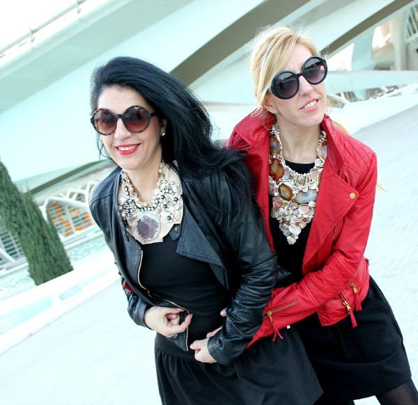 Necklace-bib without a doubt the most spectacular !!!!!