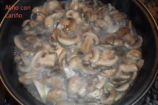 CHAMPIÑONES GRATINADOS