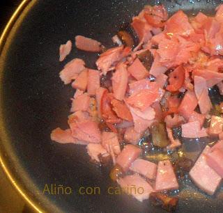 CHAMPIÑONES PORTOBELLO RELLENOS DE LOMO Y JAMÓN