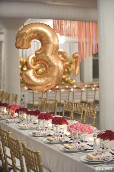 Globos para decorar tu boda numero mesa