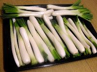 Calçots  con salsa Romesco al horno