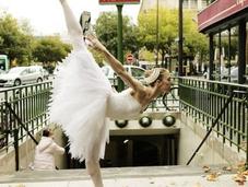 Lisa Tomasetti: ballet llega calle